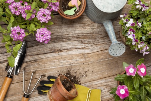 Accepted payment methods for Landscapers Tufnellpark including cards and PayPal